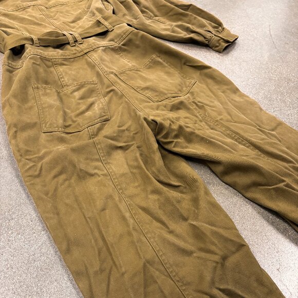 Madewell Tapered-Leg Jumpsuit in Golden Spinach - Picture 11 of 12